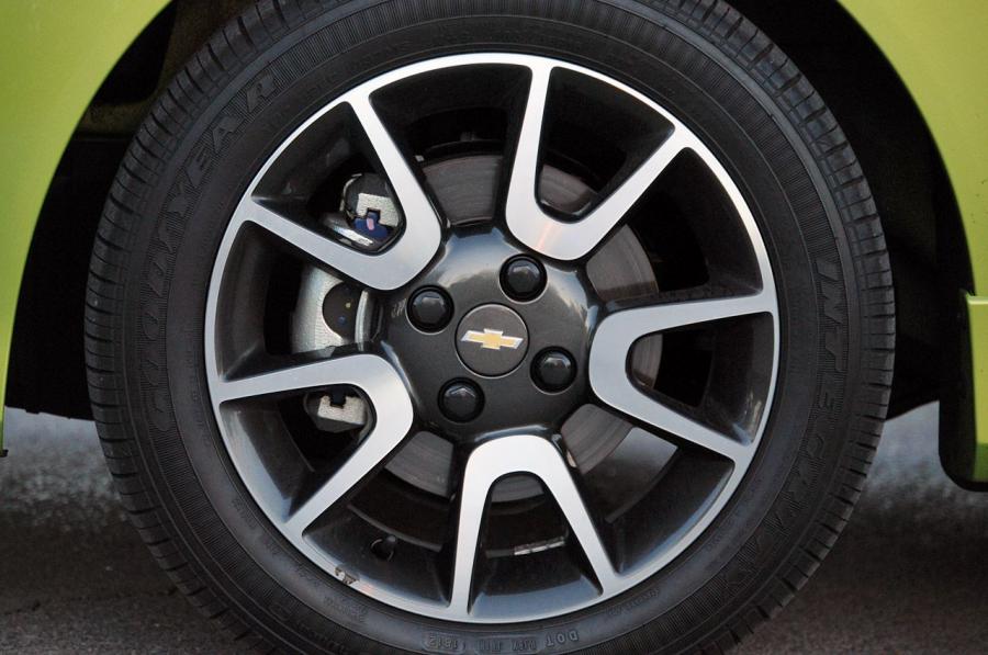 Chevrolet Spark 2013 года  (фото 192 из 204)